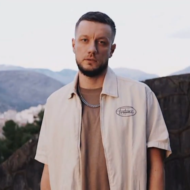 不同时代自己的照片